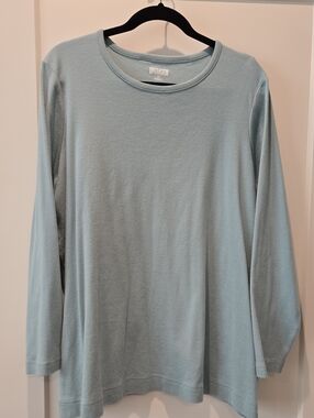Duluth Trading Co Light Teal Long Sleeve Tee